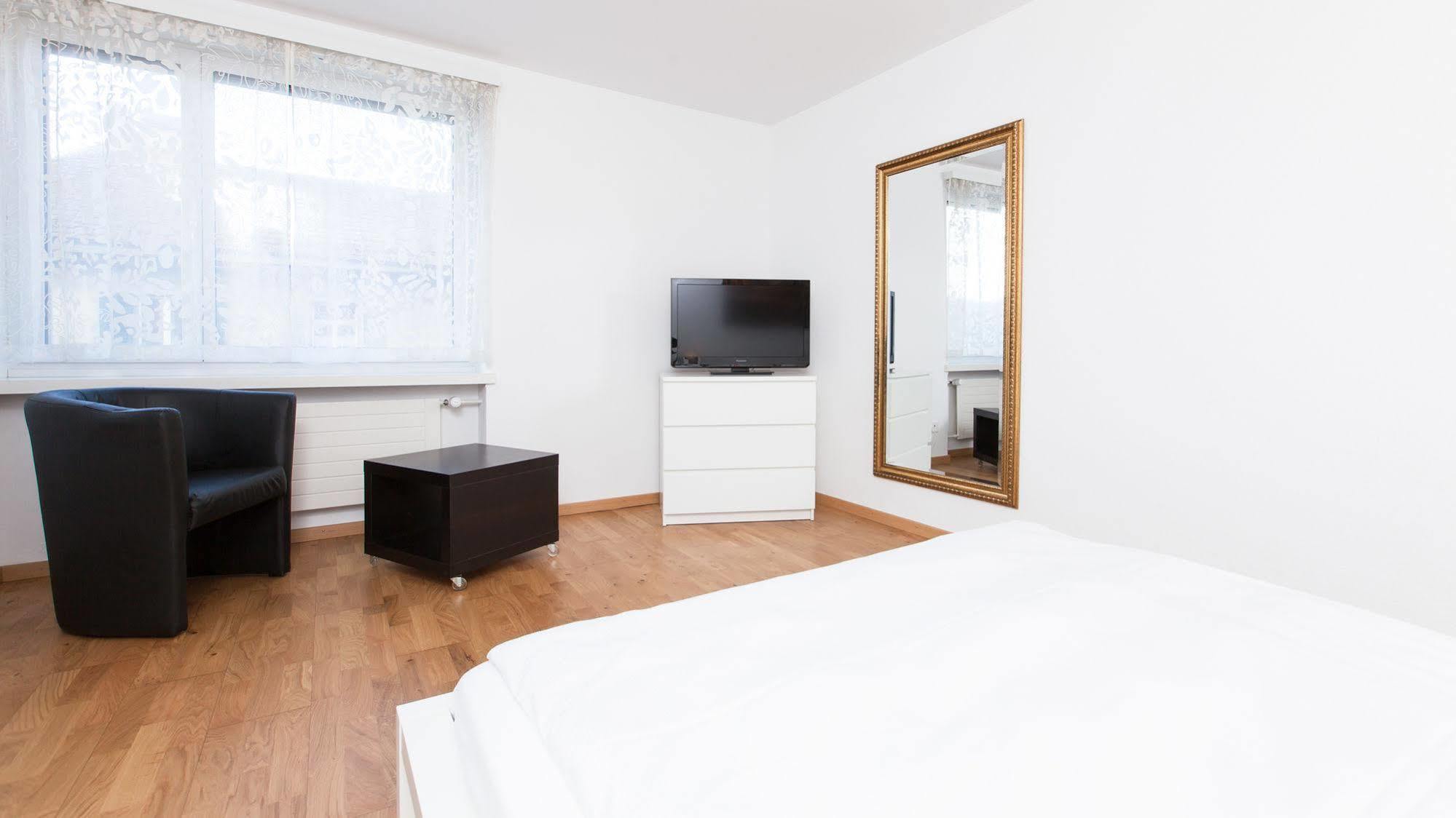 Swiss Star Apartments - Contactless Self Check-In Zürich Kültér fotó